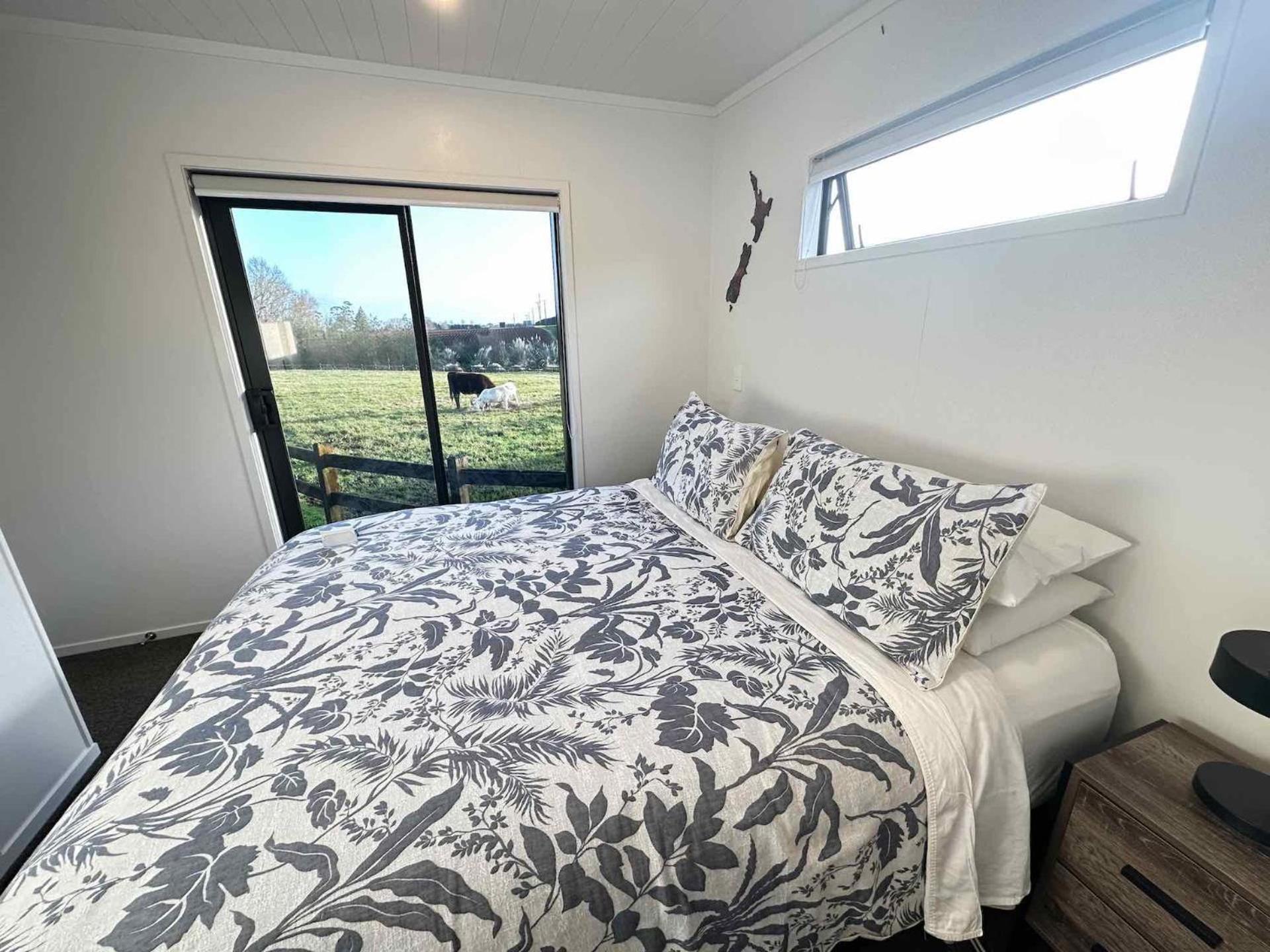 เฮฟเว่น เรสต์ บีแอนด์บี Bed & Breakfast Pukekohe ภายนอก รูปภาพ