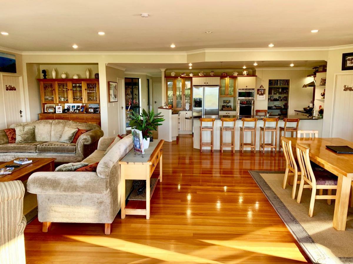 เฮฟเว่น เรสต์ บีแอนด์บี Bed & Breakfast Pukekohe ภายนอก รูปภาพ